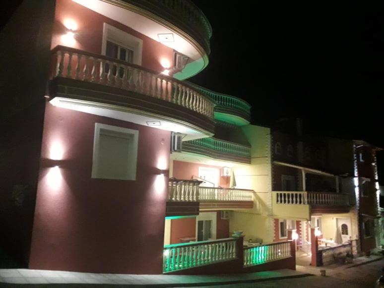 Petros House Aparthotel Sarti Exterior foto